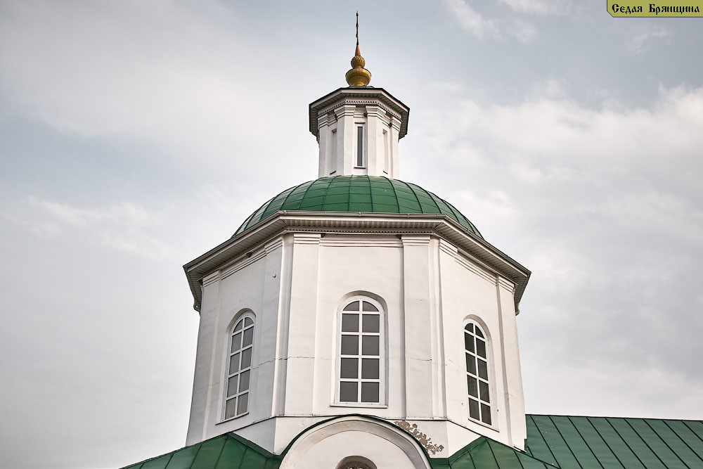 Мирковы Уты. Церковь Сергия Радонежского (апрель 2013)